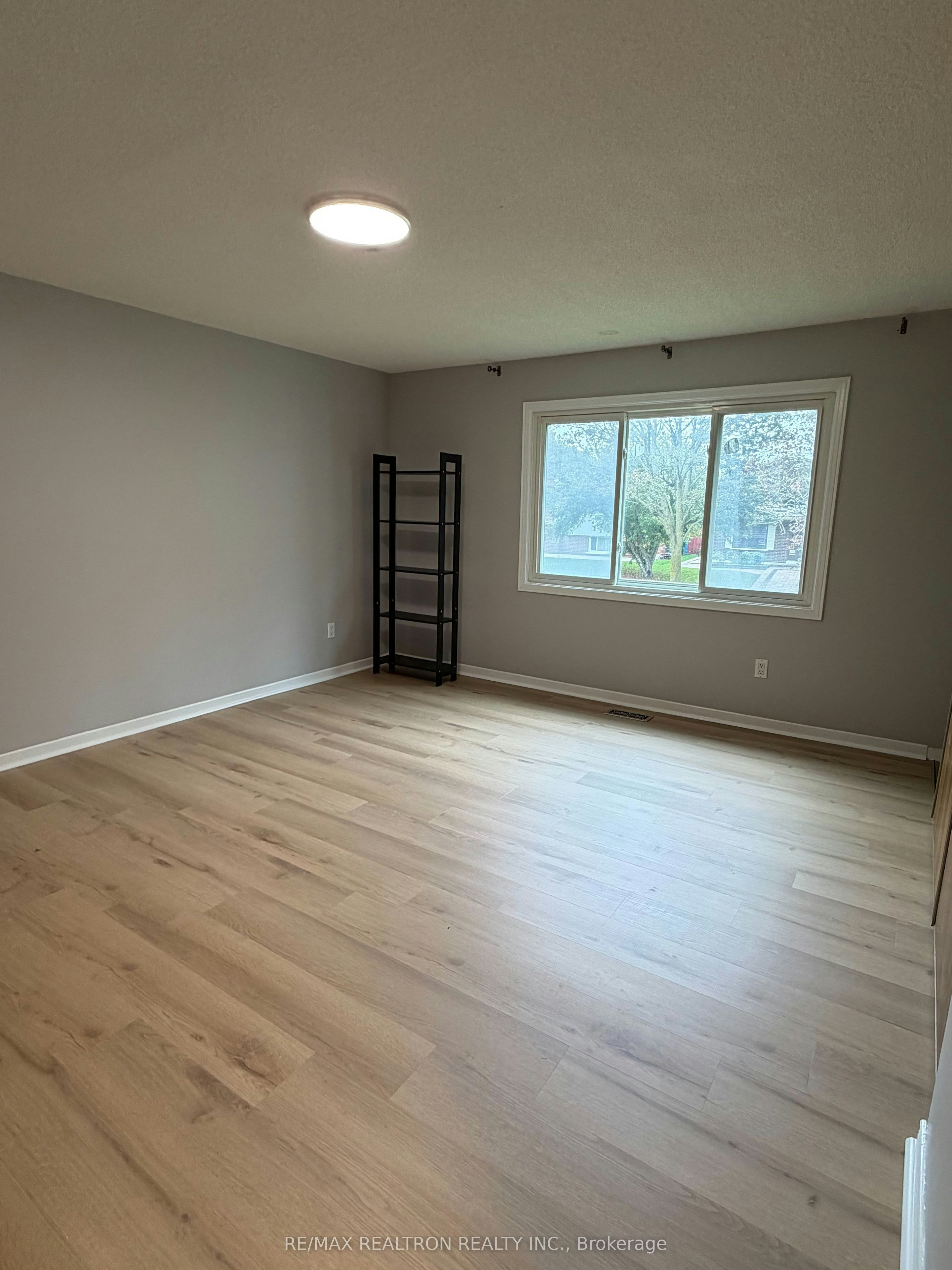 Main-148 Grenbeck Drive, Toronto, ON, M1V 2H6 - 11
