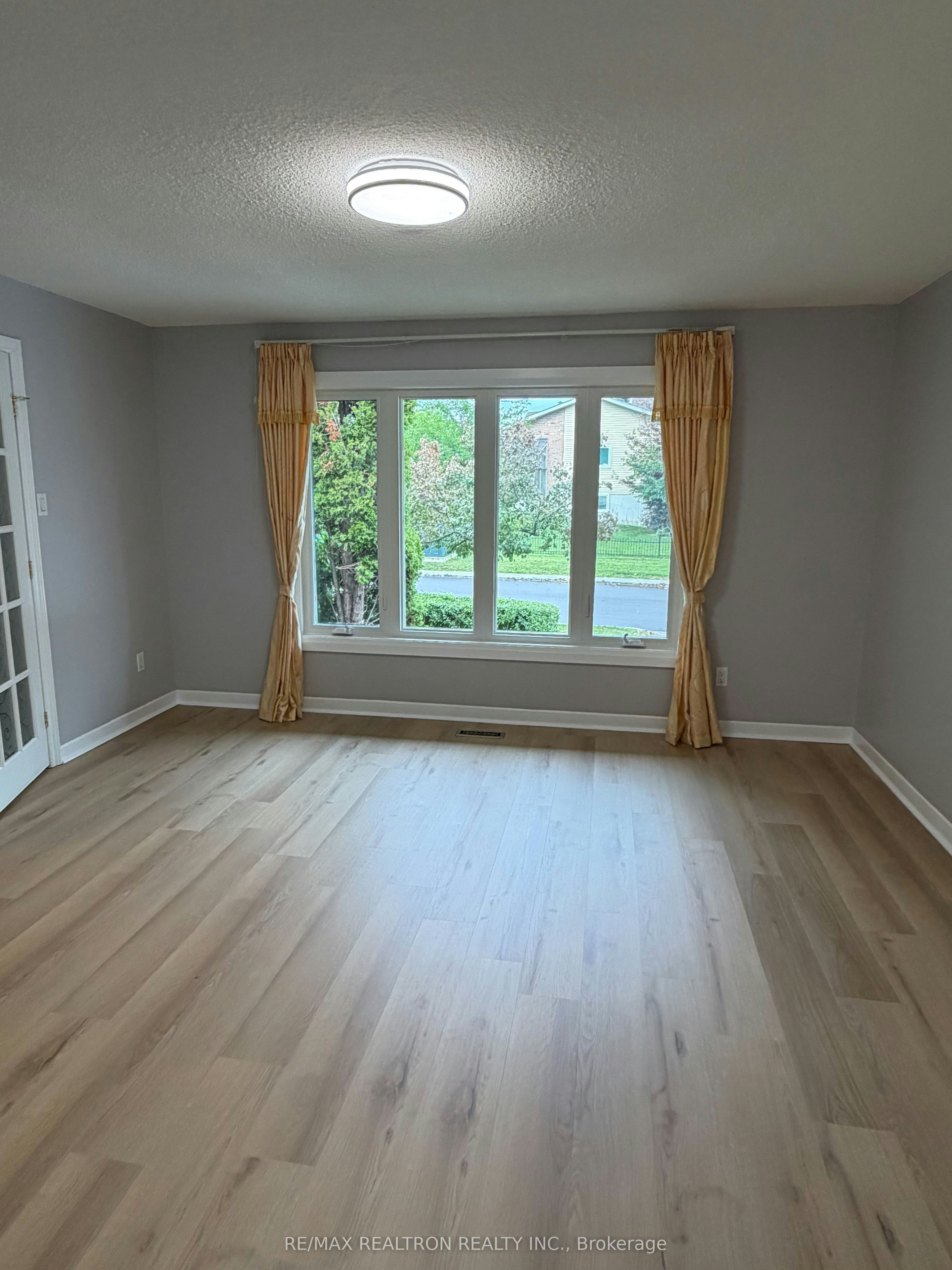 Main-148 Grenbeck Drive, Toronto, ON, M1V 2H6 - 5