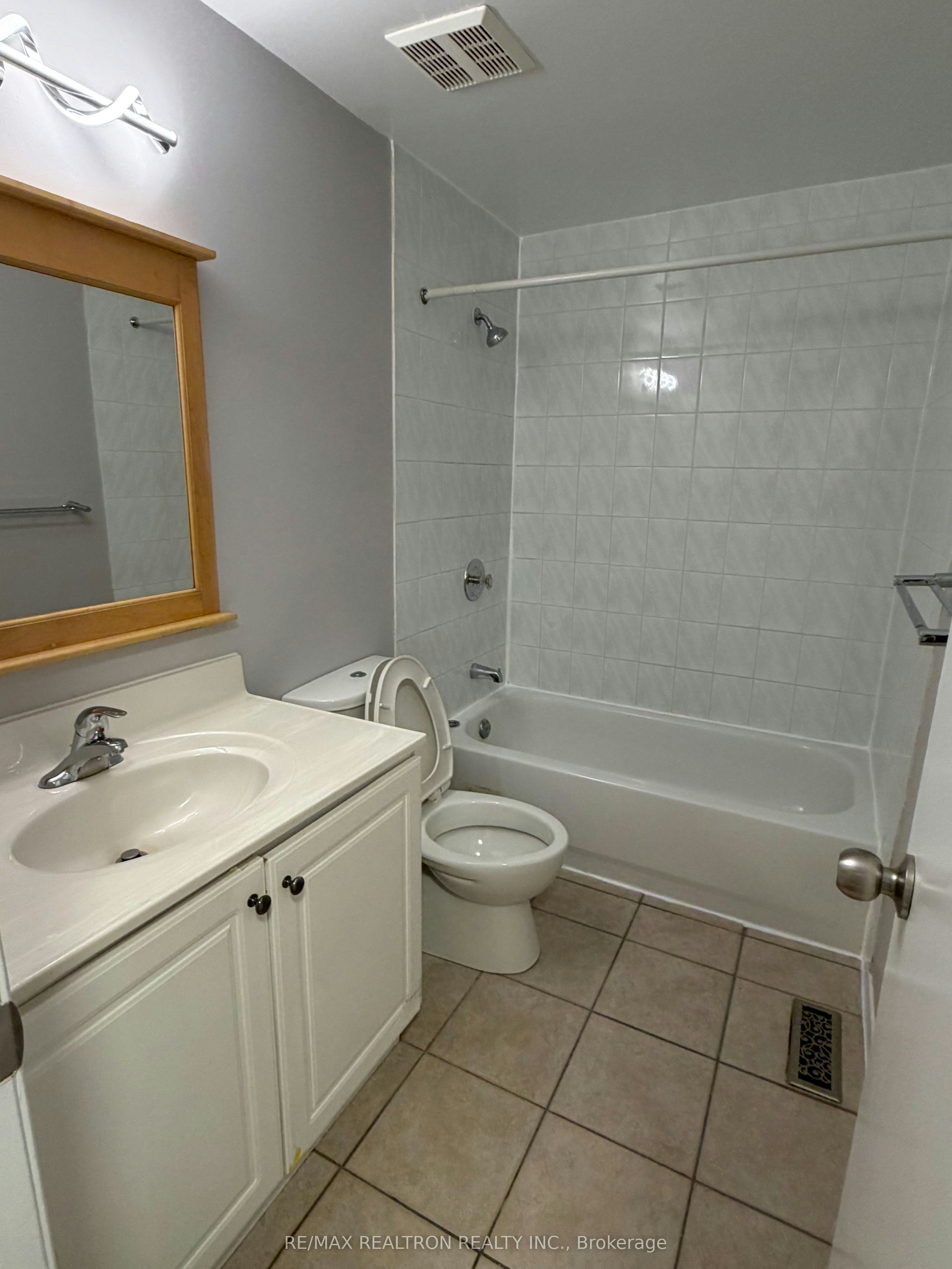 Main-148 Grenbeck Drive, Toronto, ON, M1V 2H6 - 10