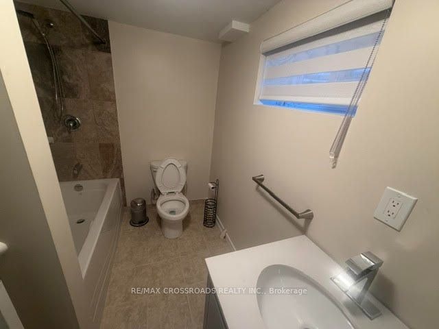 65 Romulus Drive, Toronto, ON, M1K 4C1 - 13
