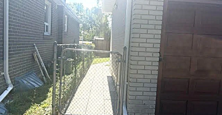 65 Romulus Drive, Toronto, ON, M1K 4C1 - 2