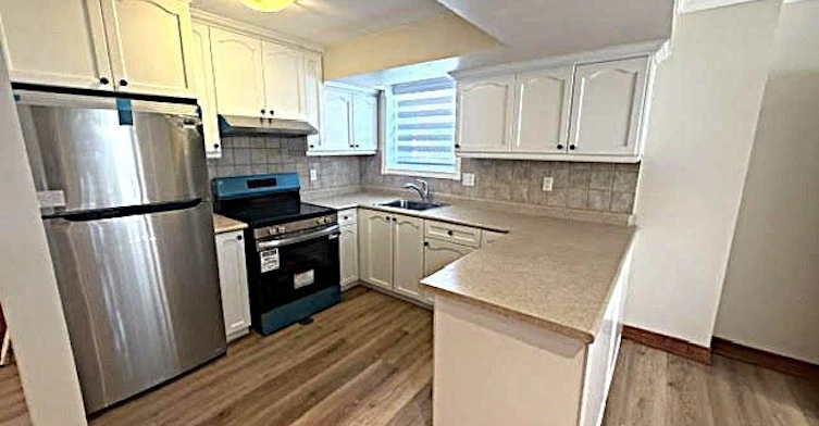 65 Romulus Drive, Toronto, ON, M1K 4C1 - 7