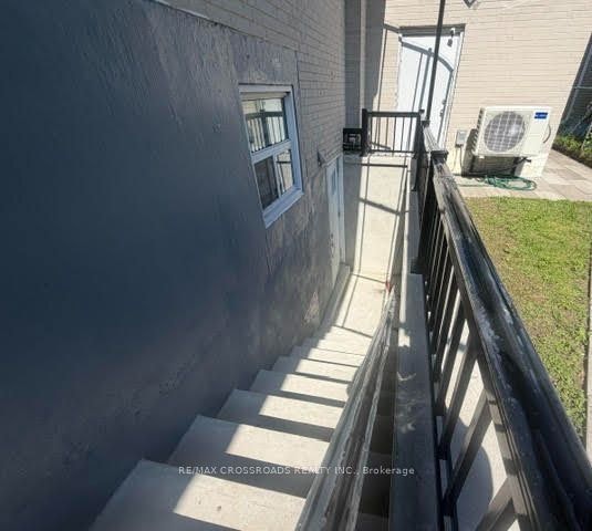 65 Romulus Drive, Toronto, ON, M1K 4C1 - 3