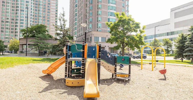 TH120-38 Lee Centre Drive, Toronto, ON, M1H 3J7 - 31