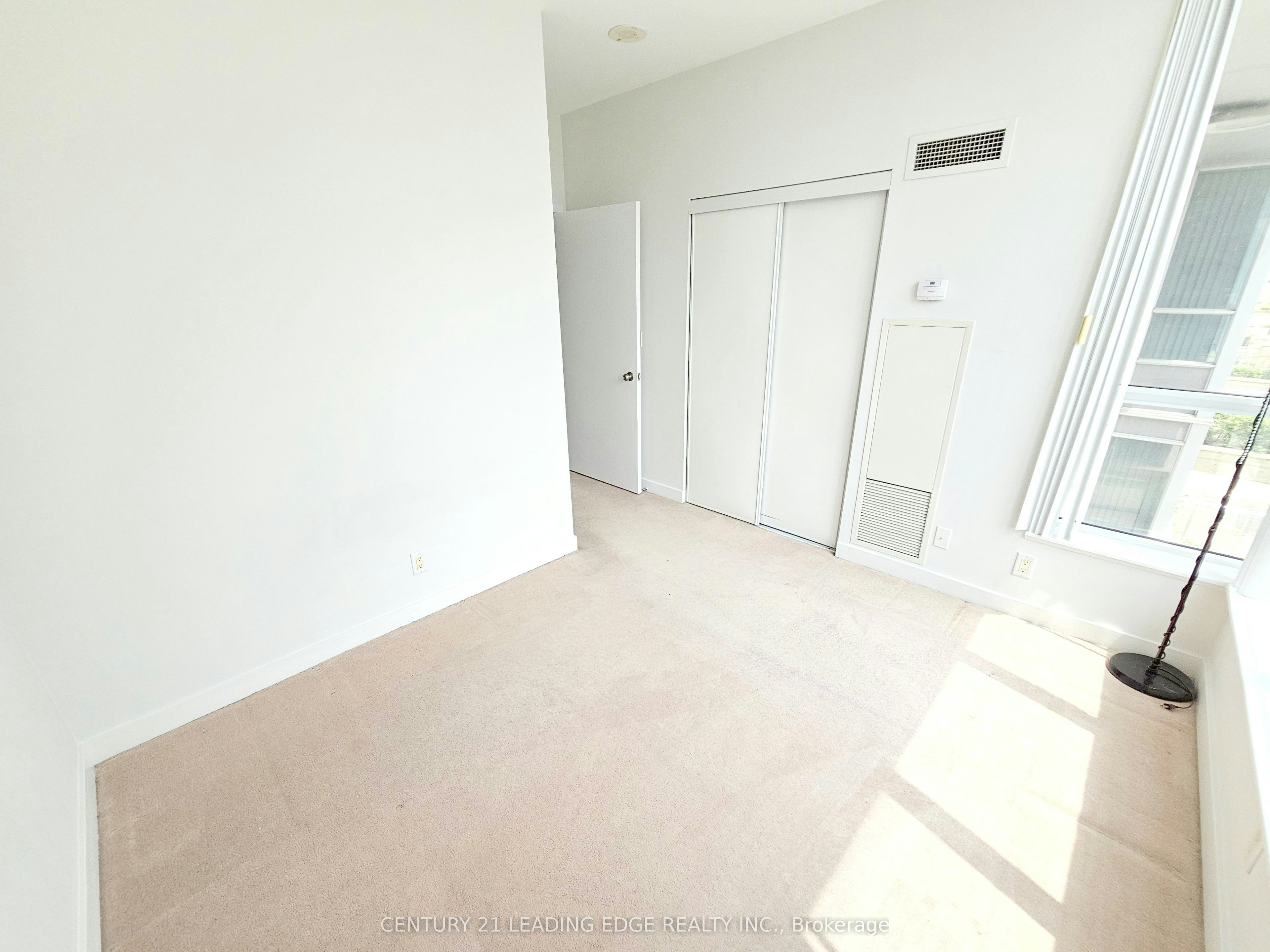 TH120-38 Lee Centre Drive, Toronto, ON, M1H 3J7 - 18