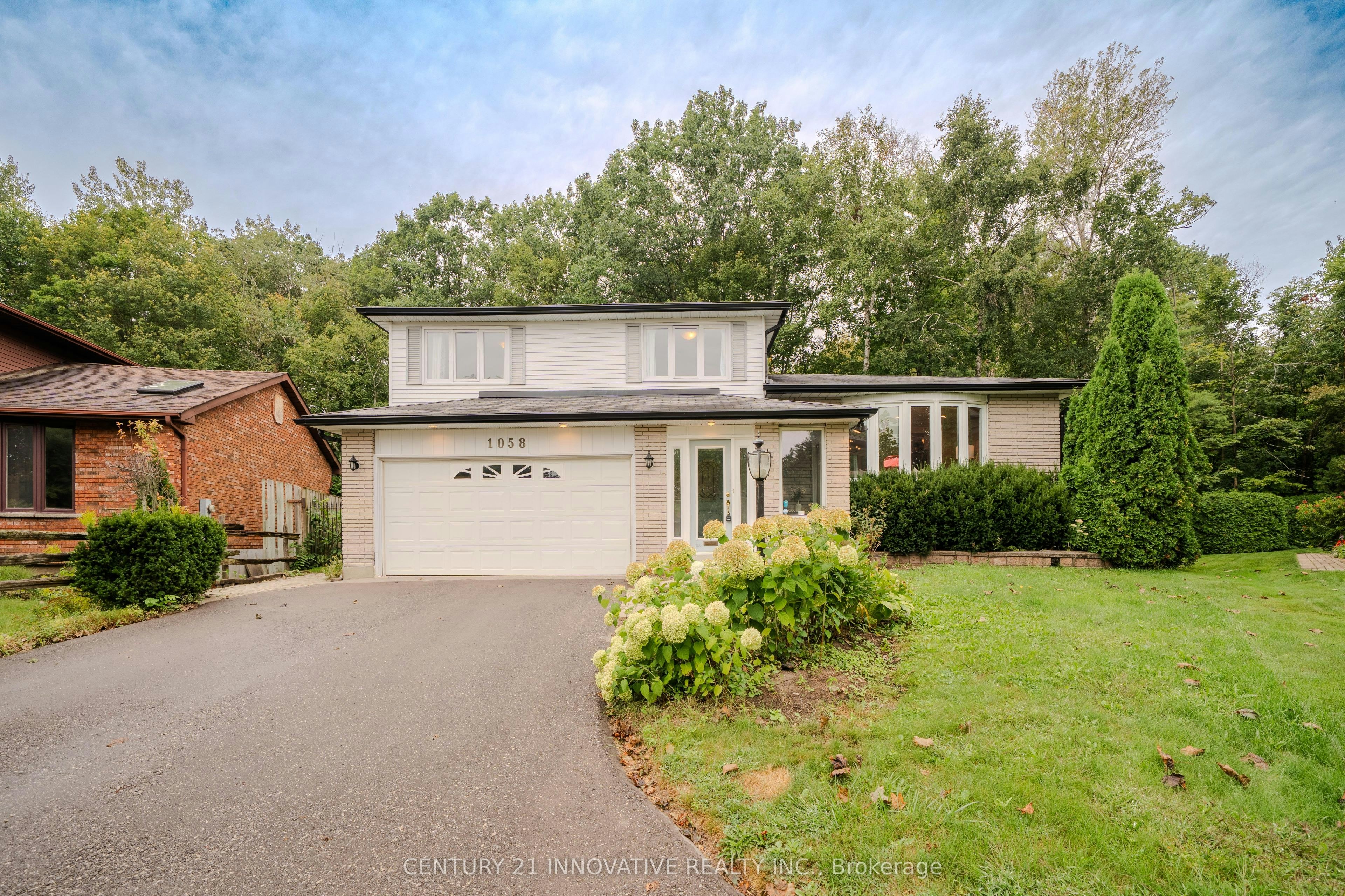 1058 Chelsea Court, Oshawa, ON, L1G 7R4