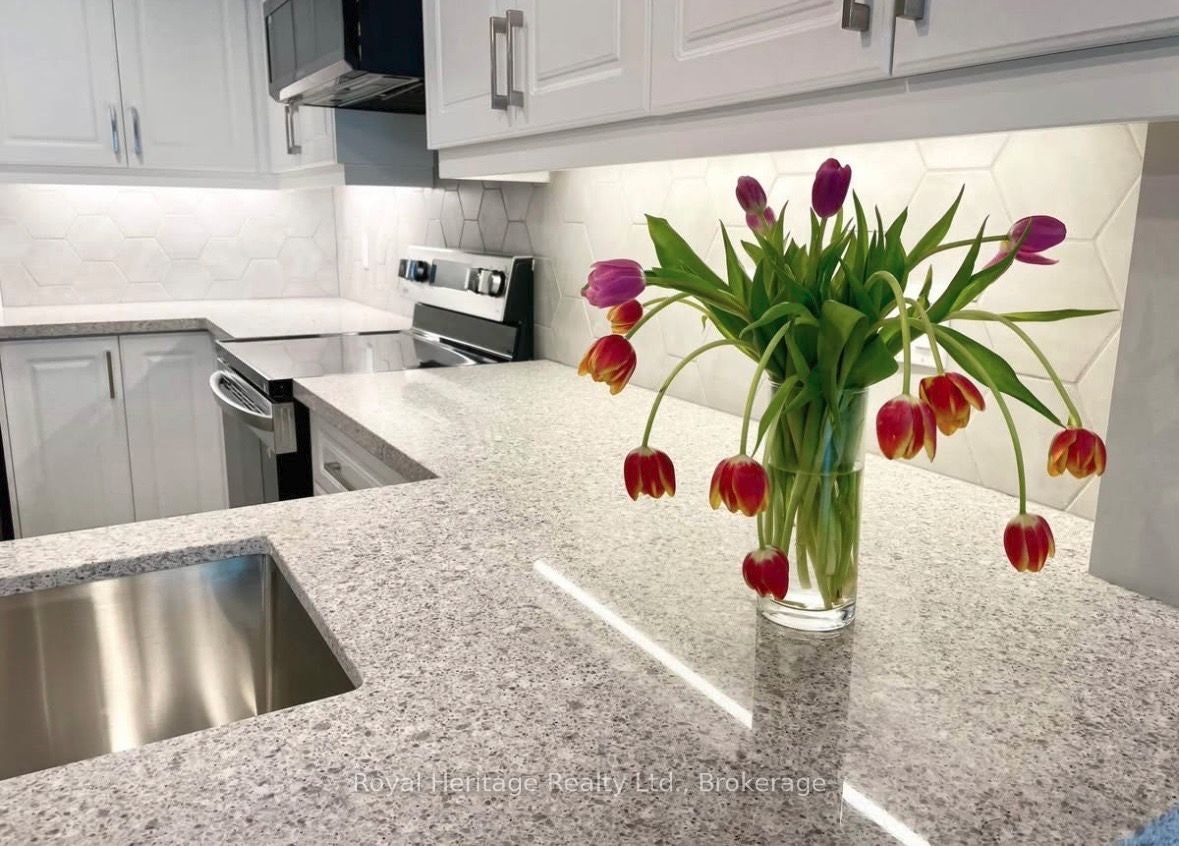 Lower Level-99 Montague Lower Level Avenue, Clarington, ON, L1E 3J8 - 10