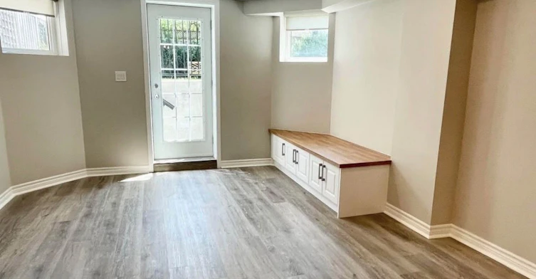 Lower Level-99 Montague Lower Level Avenue, Clarington, ON, L1E 3J8 - 4