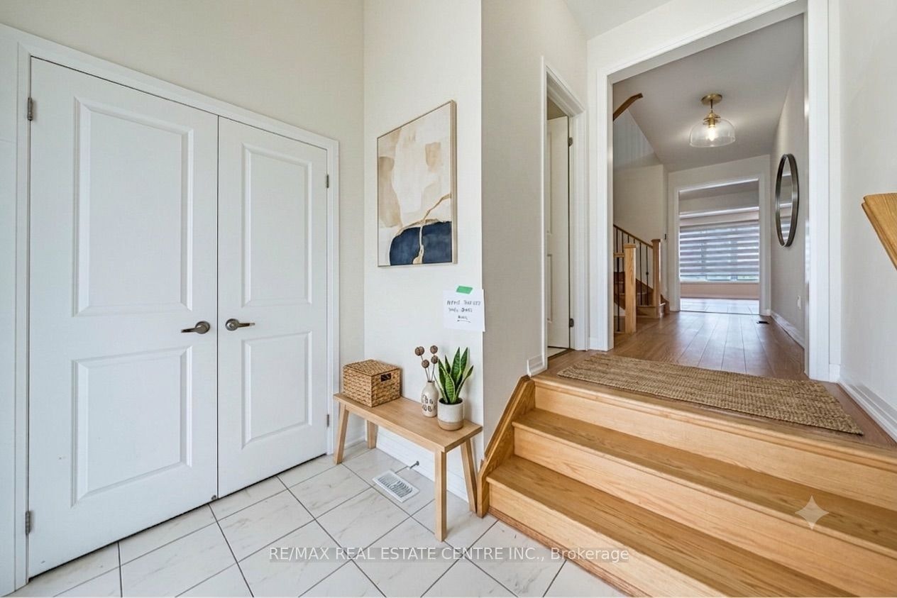 1062 Skyridge Boulevard, Pickering, ON, L1X 0G5 - 5