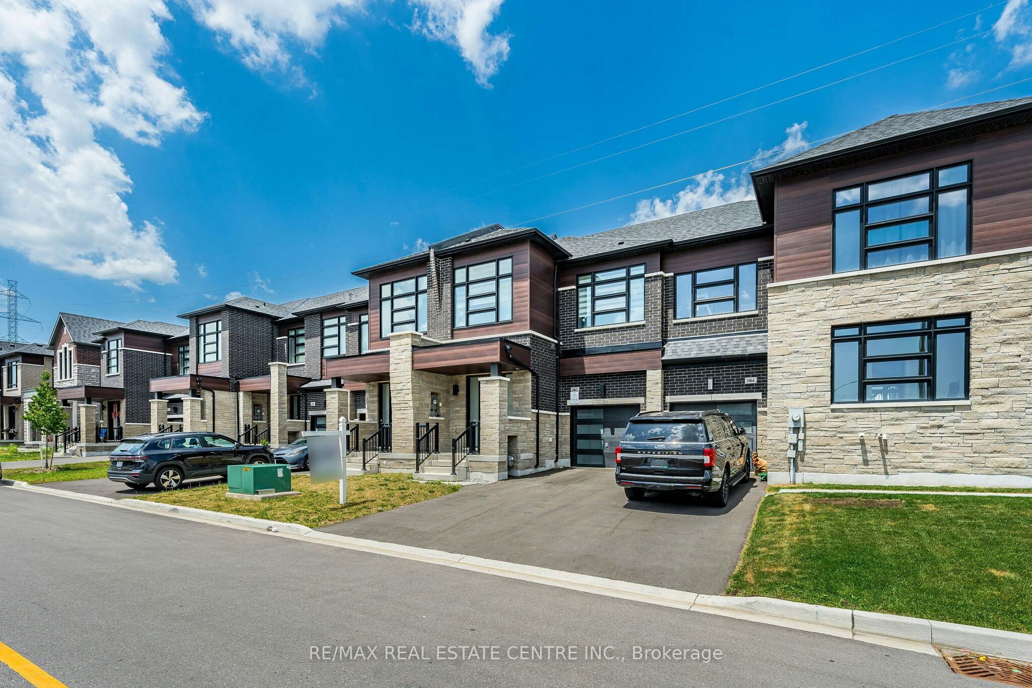 1062 Skyridge Boulevard, Pickering, ON, L1X 0G5 - 3