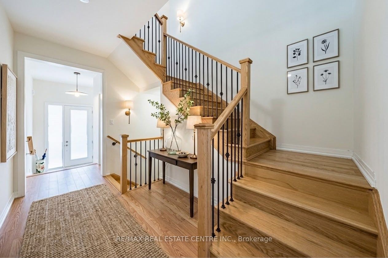 1062 Skyridge Boulevard, Pickering, ON, L1X 0G5 - 6