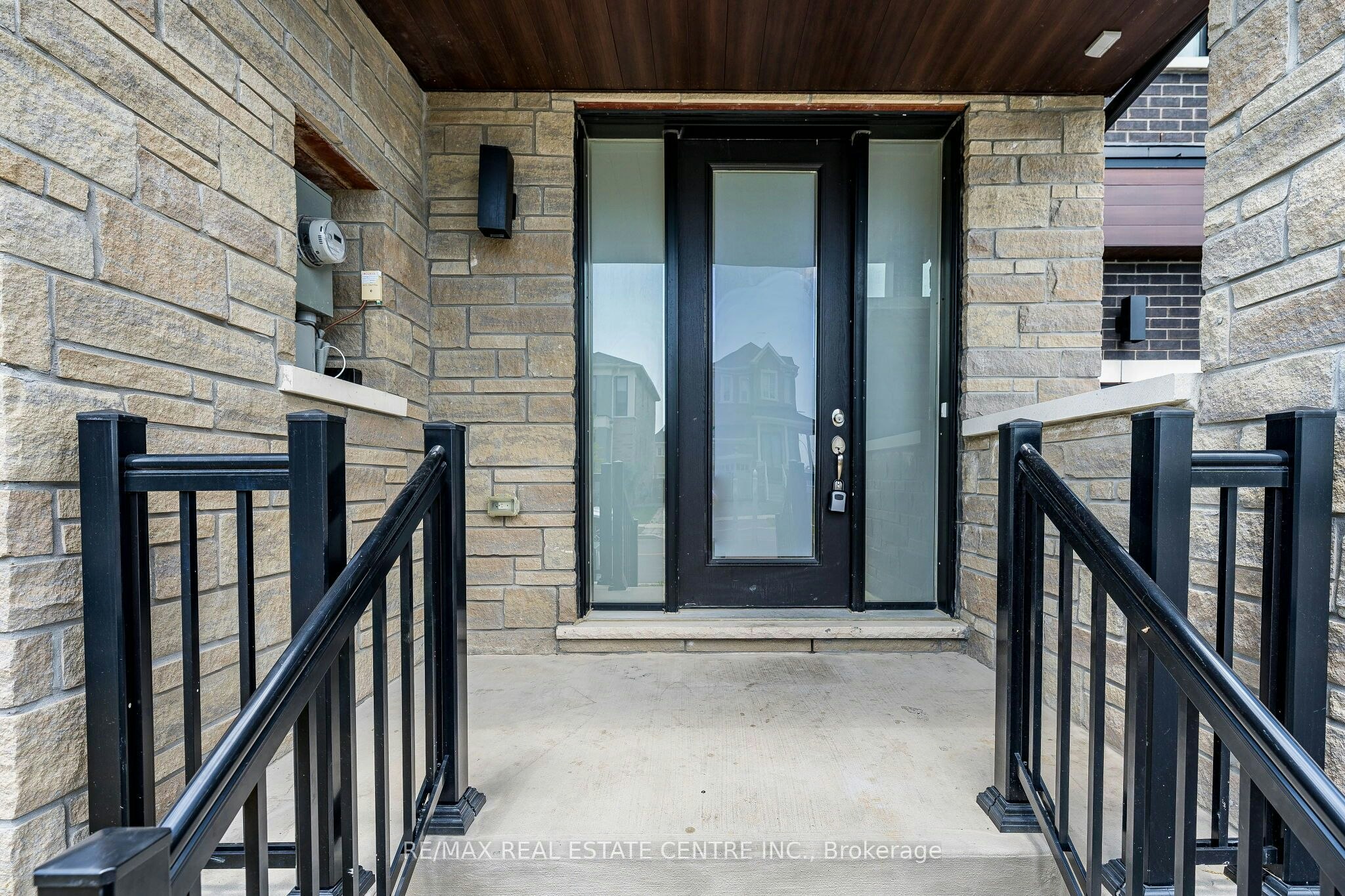 1062 Skyridge Boulevard, Pickering, ON, L1X 0G5 - 4