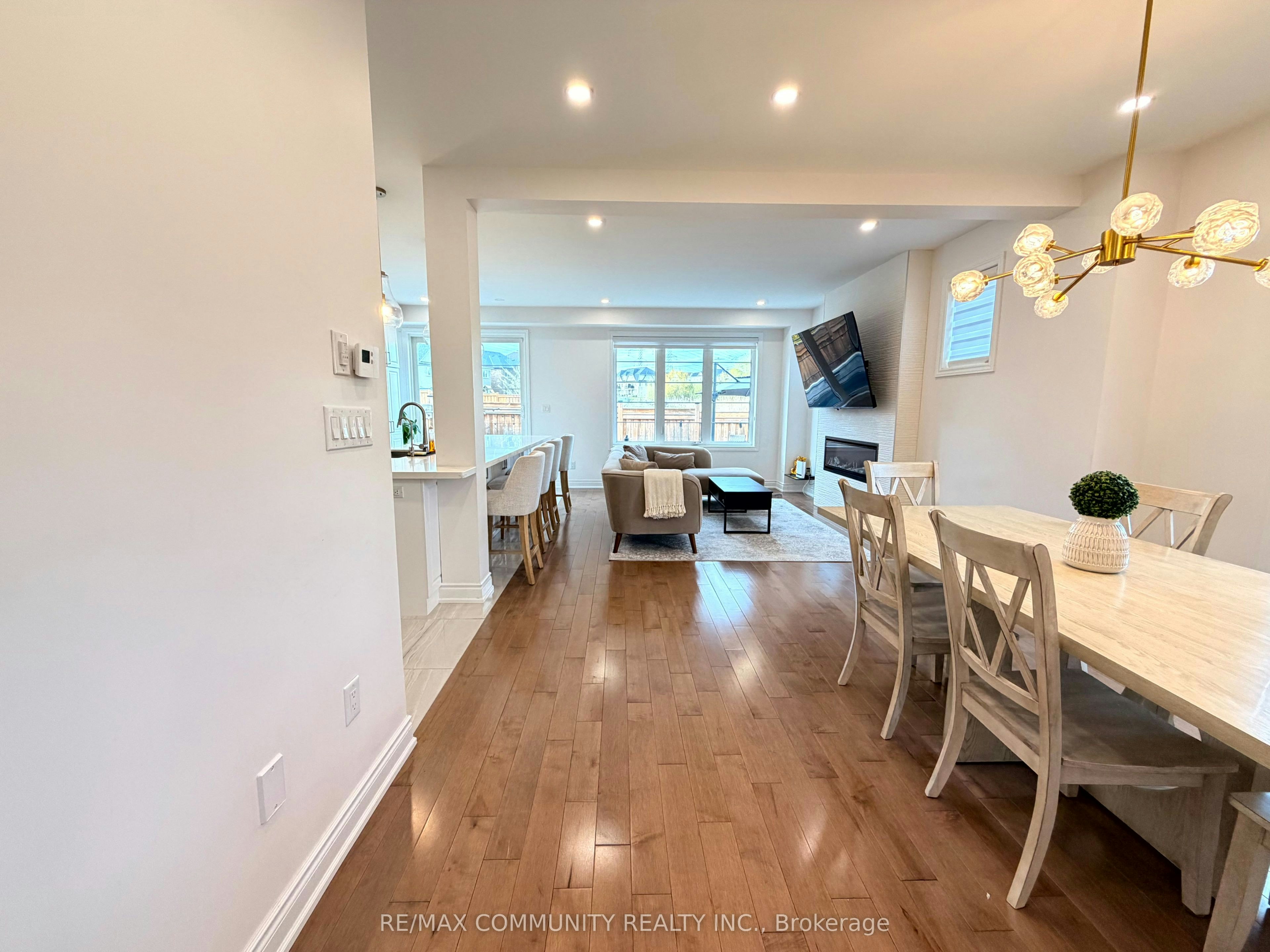 2557 Bandsman Crescent, Oshawa, ON, L1L 0M2 - 5
