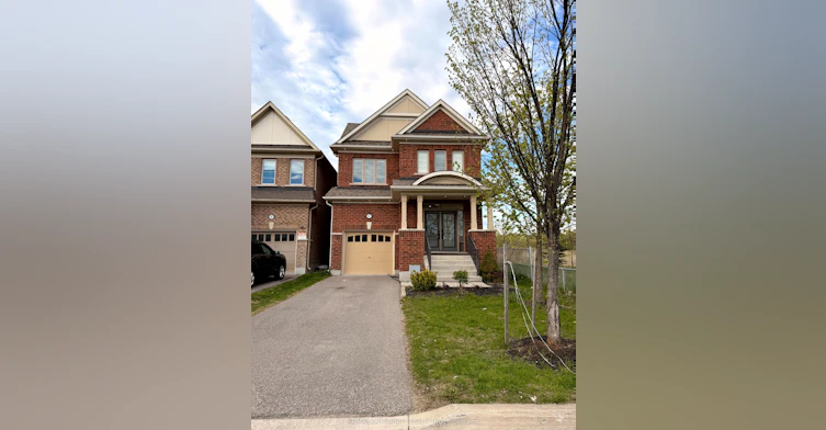 2557 Bandsman Crescent, Oshawa, ON, L1L 0M2