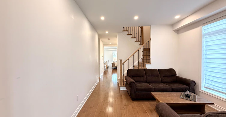 2557 Bandsman Crescent, Oshawa, ON, L1L 0M2 - 4
