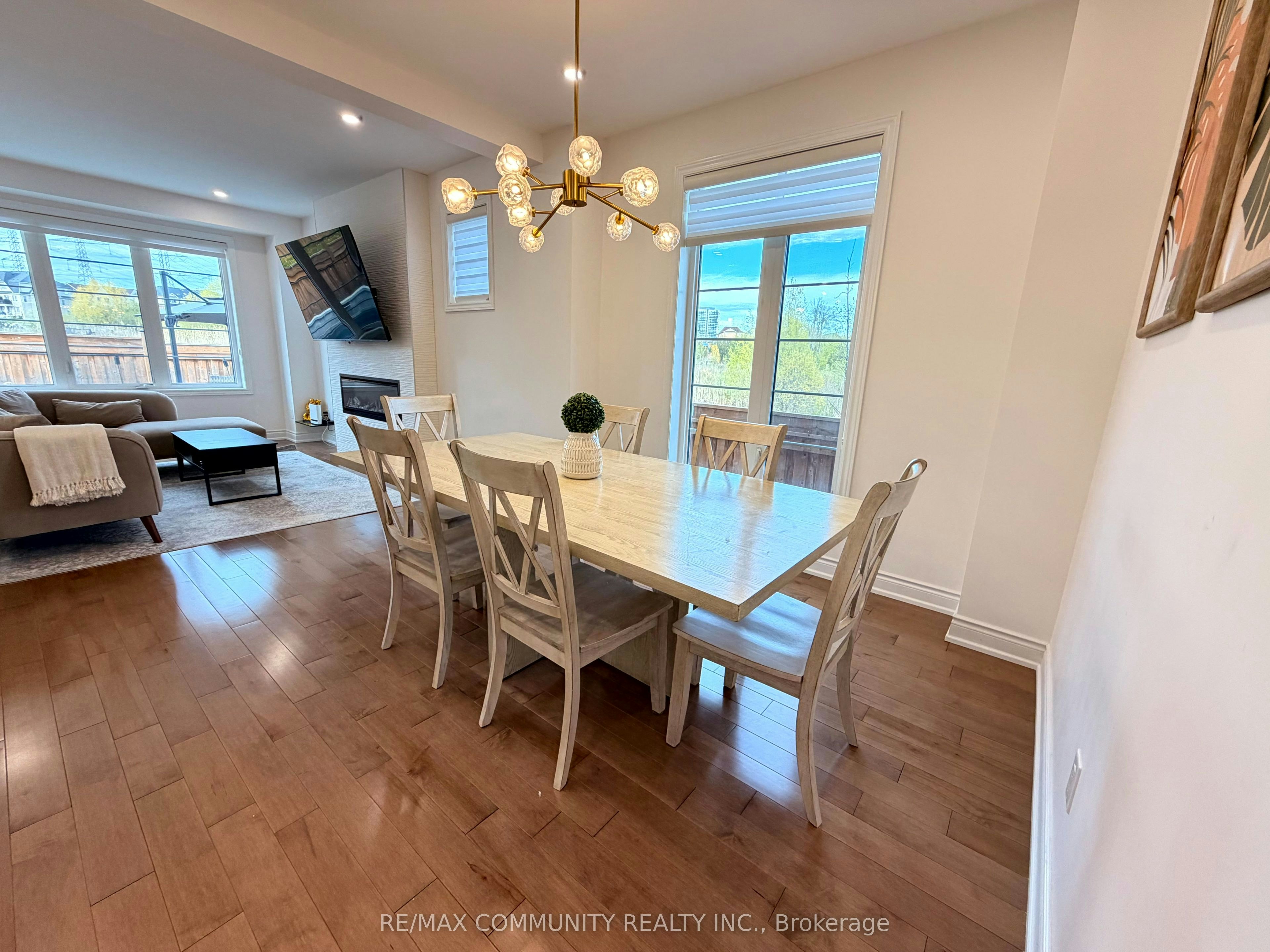 2557 Bandsman Crescent, Oshawa, ON, L1L 0M2 - 6