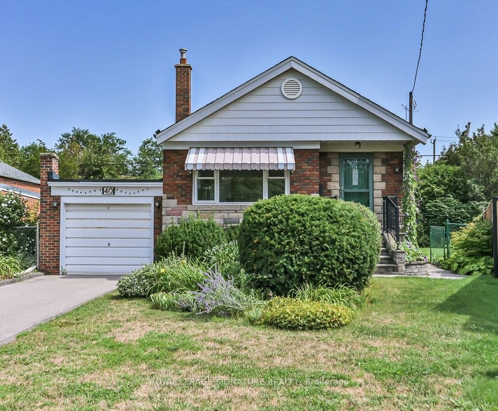 40 Shandara Crescent, Toronto, ON, M1R 1E9