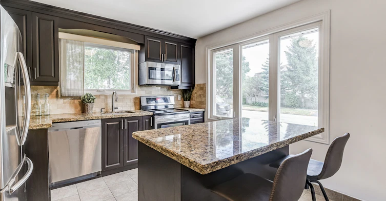 53 Glory Crescent, Toronto, ON, M1E 2B9 - 6