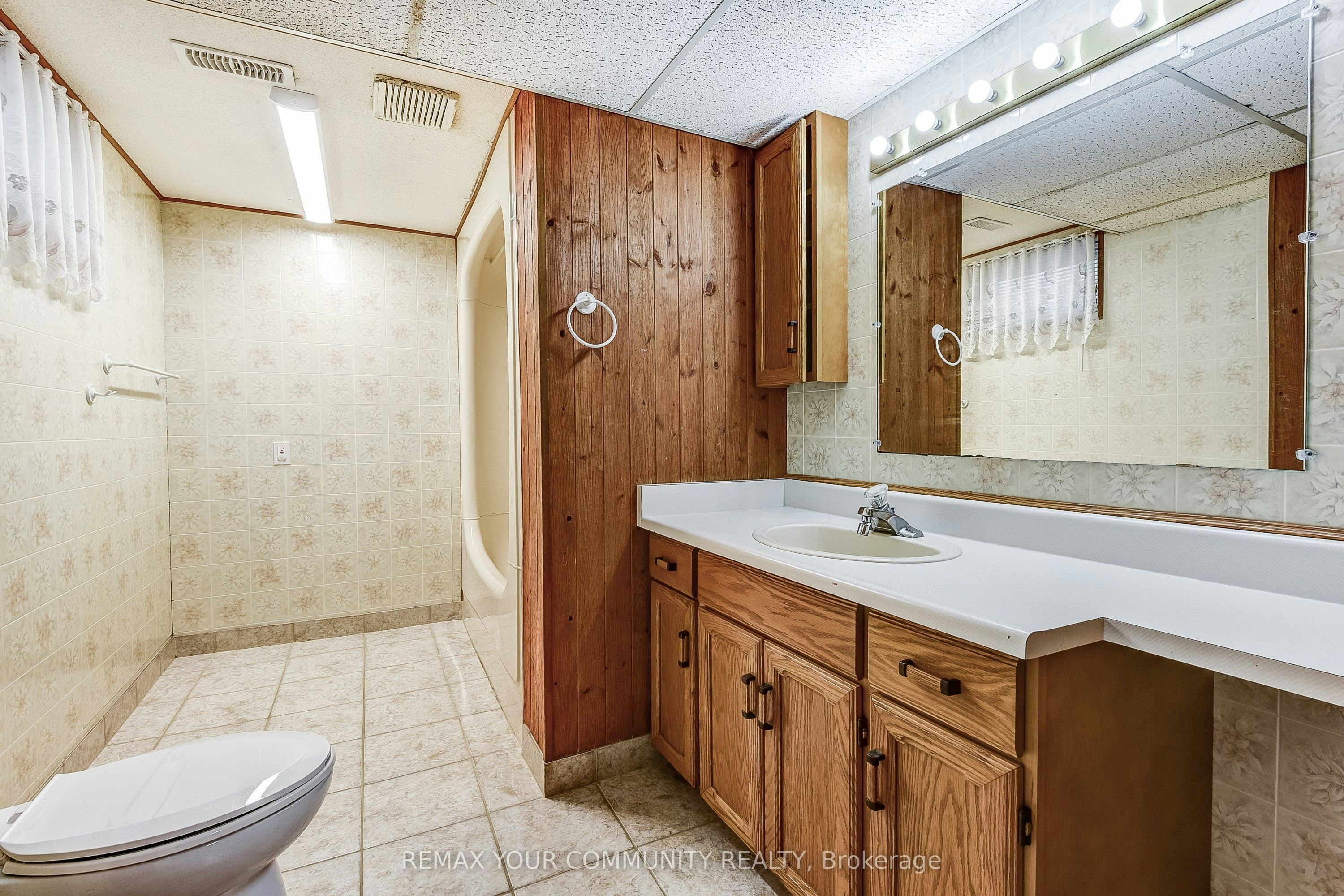 53 Glory Crescent, Toronto, ON, M1E 2B9 - 23