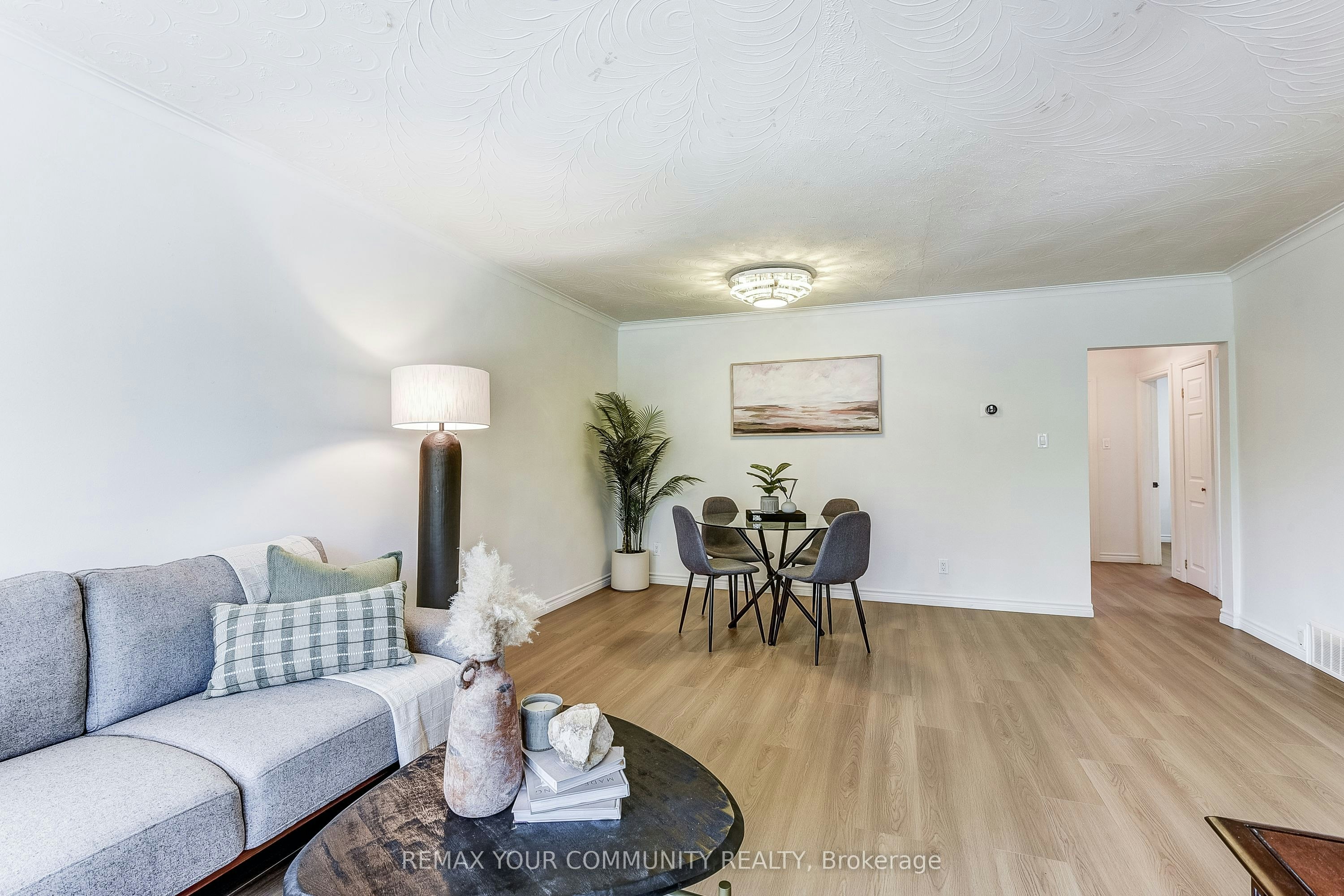 53 Glory Crescent, Toronto, ON, M1E 2B9 - 5