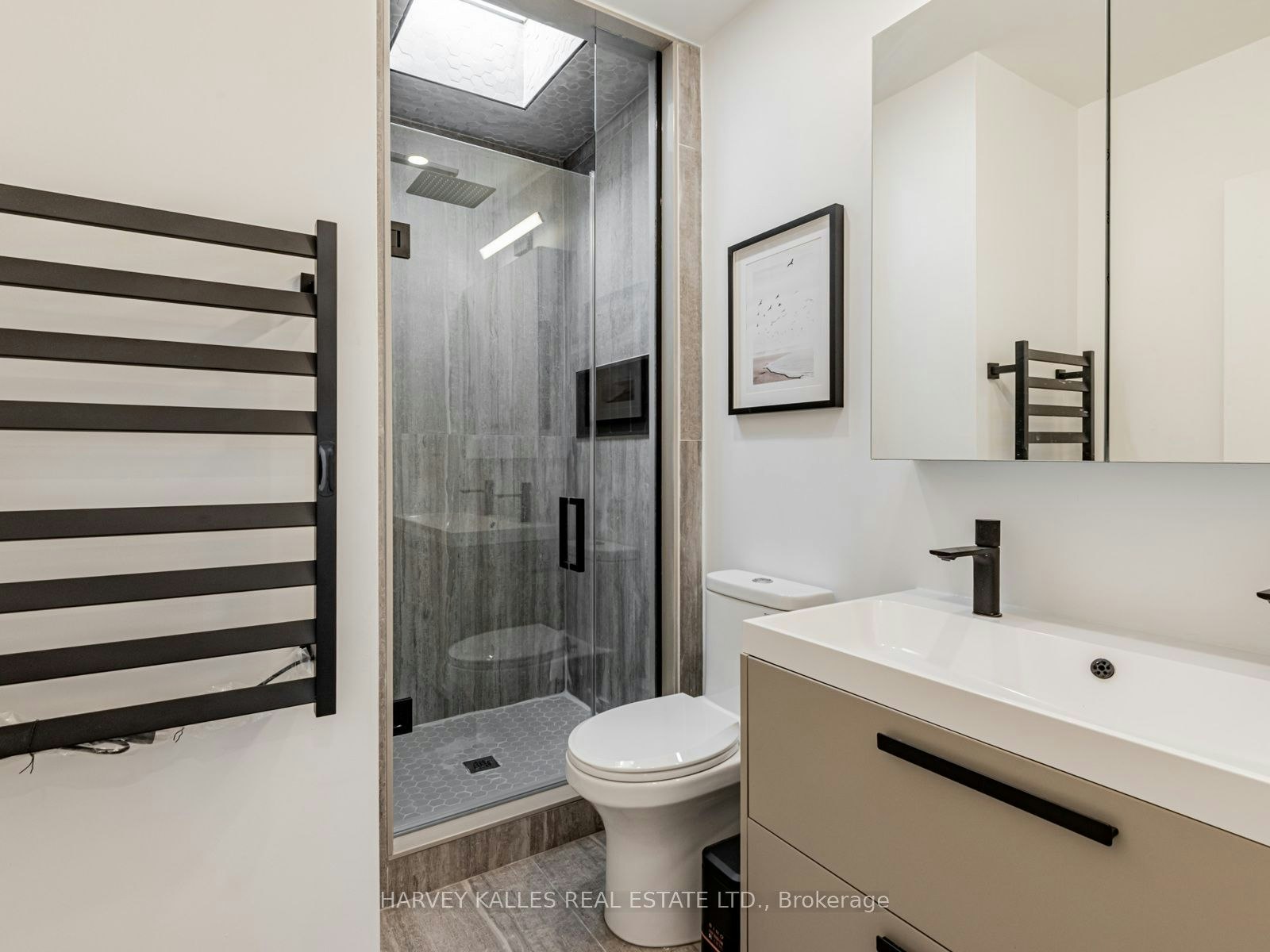 20 Leslie Garden Lane, Toronto, ON, M4M 3B4 - 19