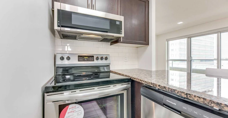 601-70 Town Centre Court, Toronto, ON, M1P 0B2 - 13