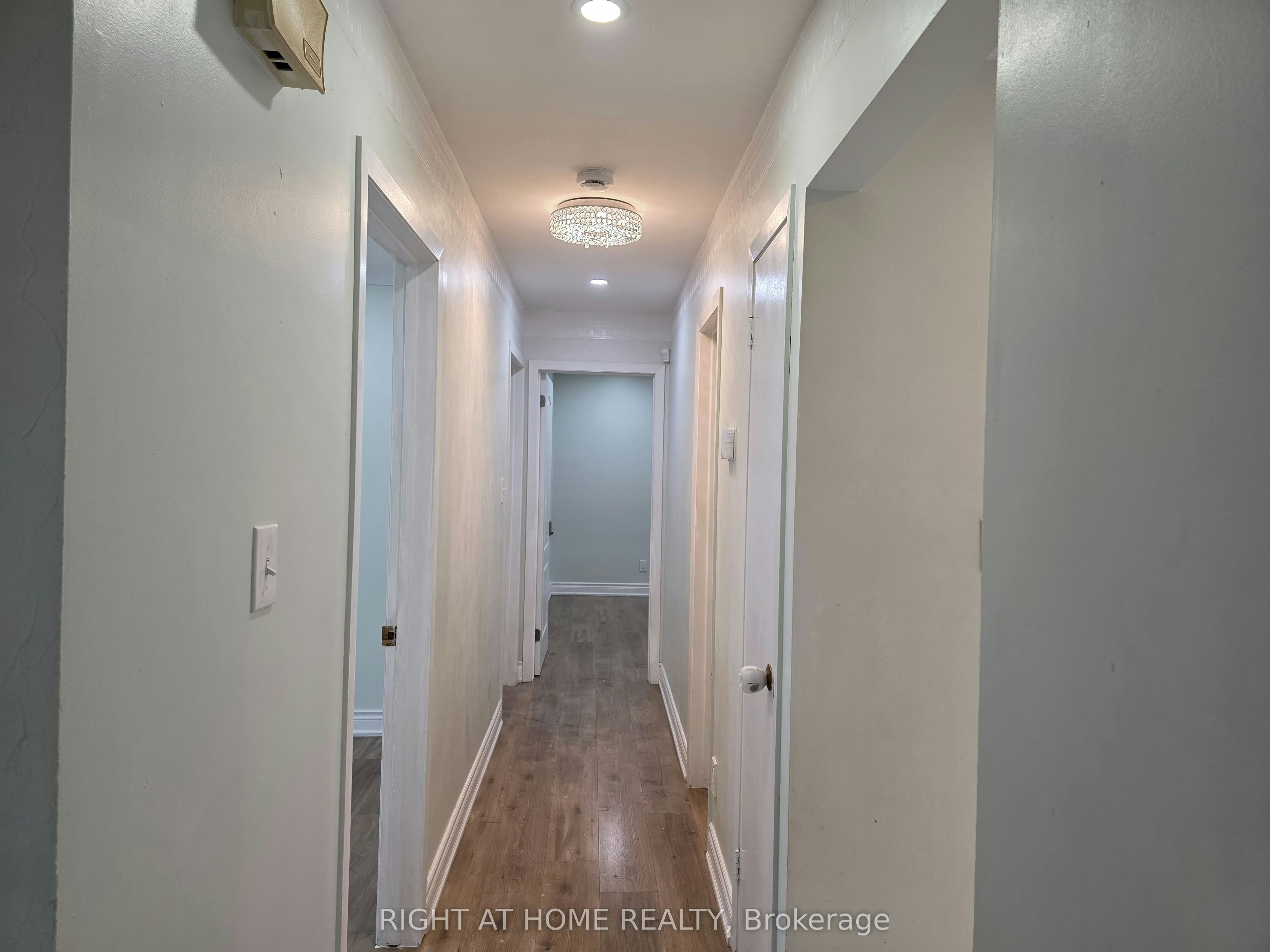 125 Weir Crescent S, Toronto, ON, M1E 4T1 - 18