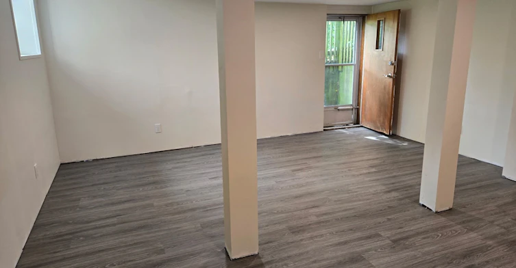 Basement-109 Furnival Road S, Toronto, ON, M4B 1W6