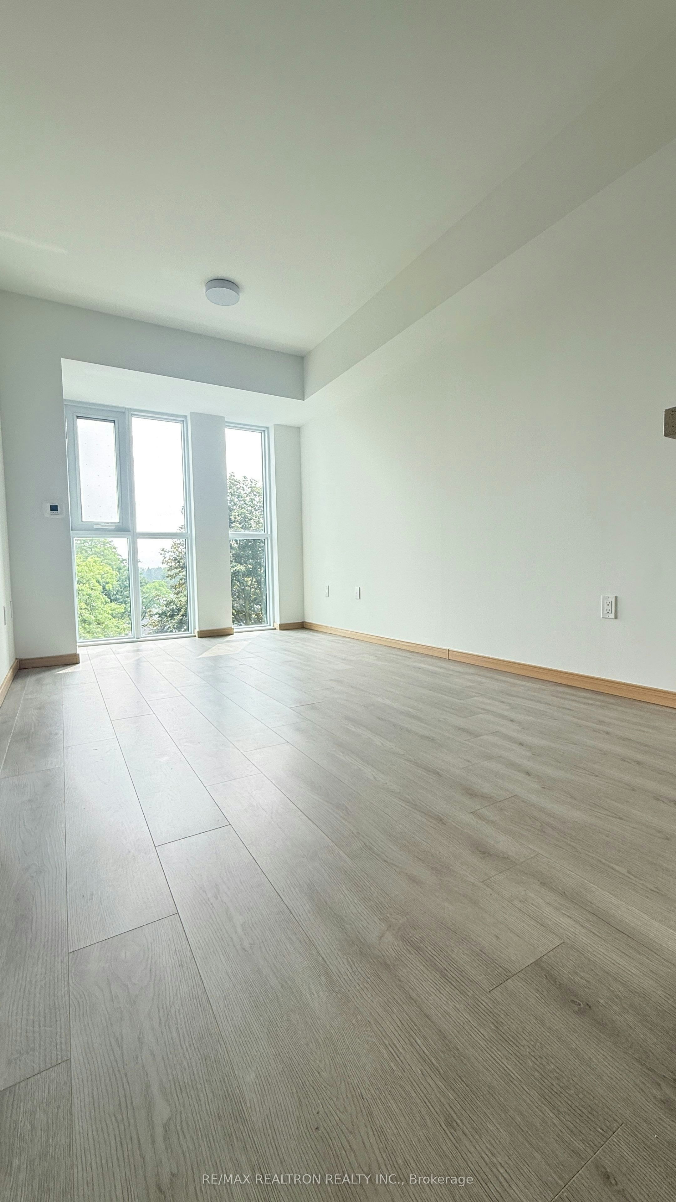 503-3421 Sheppard Avenue E, Toronto, ON, M1T 0C1 - 4