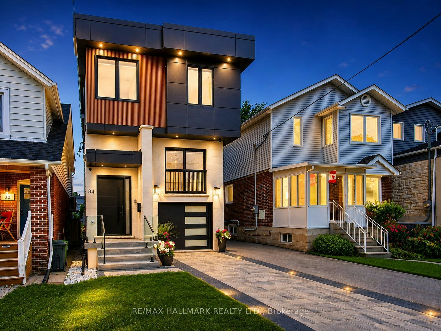 34 Roosevelt Road, Toronto, ON, M4J 4T6