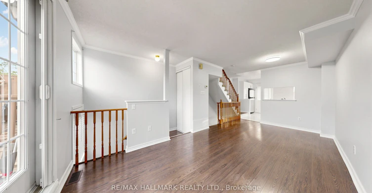 87 Hedge End Road, Toronto, ON, M1B 5Z4 - 4
