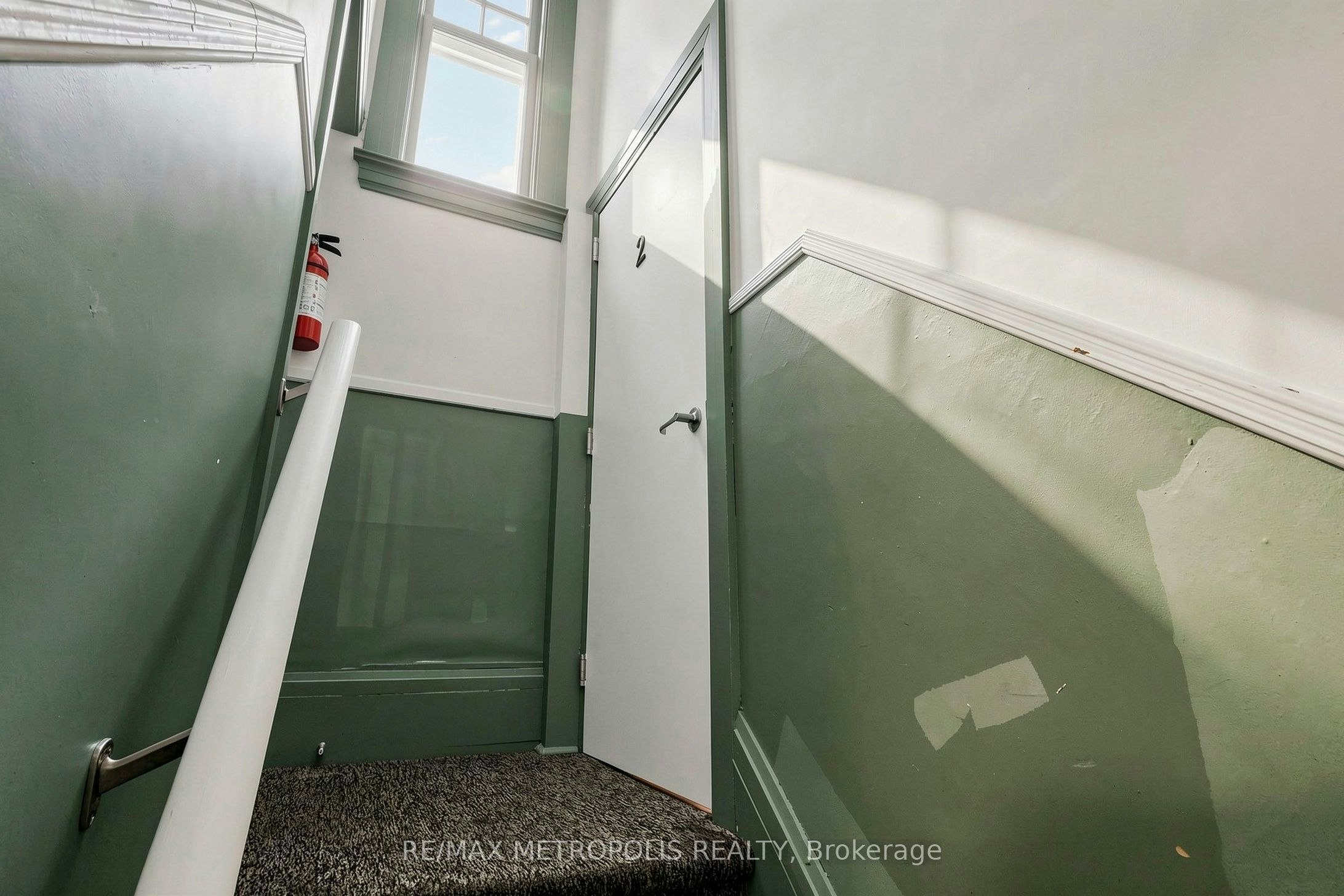 Upper #2-1110 Simcoe Street S, Oshawa, ON, L1H 4L8 - 33