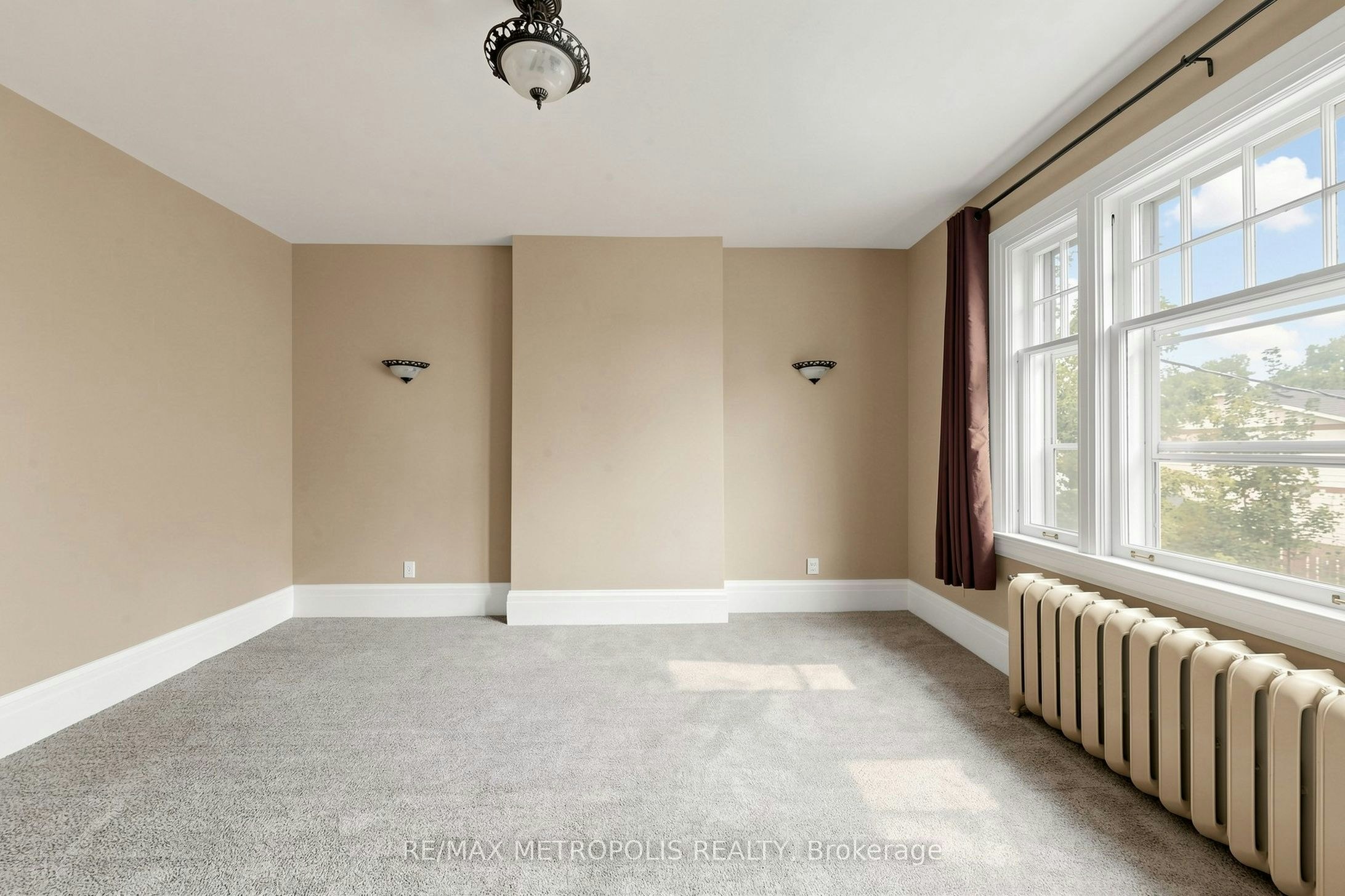 Upper #2-1110 Simcoe Street S, Oshawa, ON, L1H 4L8 - 24