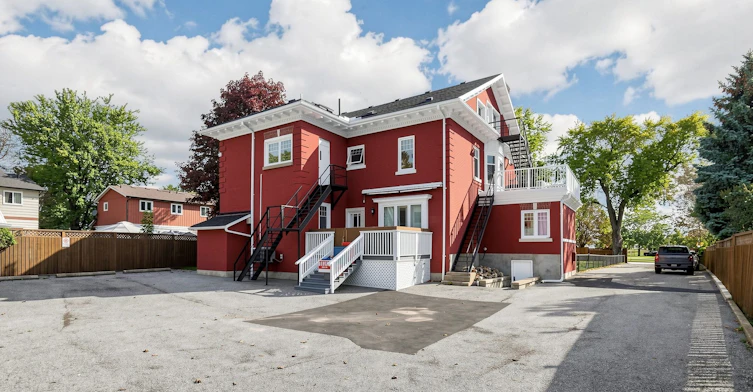 Upper #2-1110 Simcoe Street S, Oshawa, ON, L1H 4L8 - 44