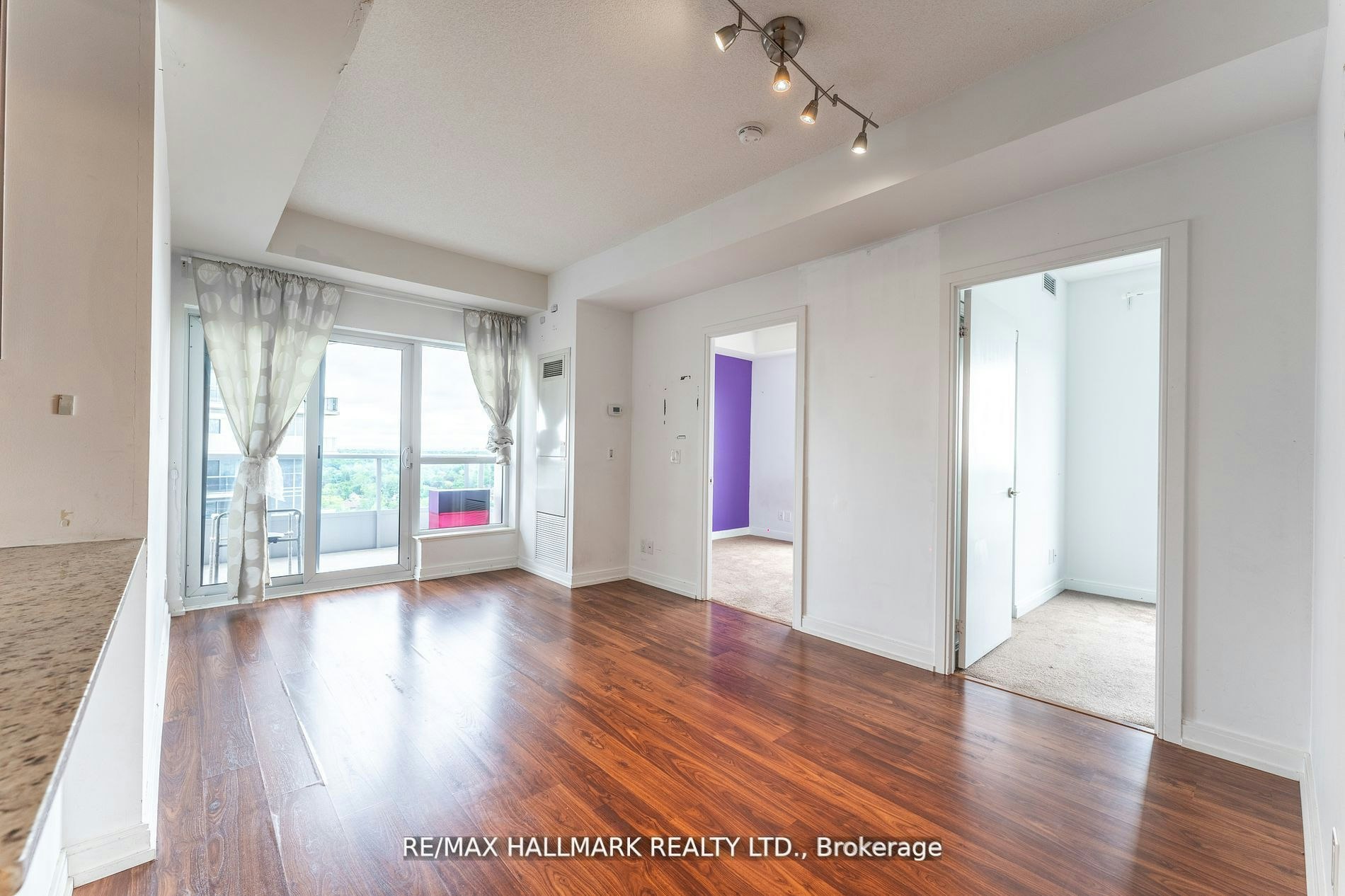 2220-181 Village Green Square, Toronto, ON, M1S 0K6 - 13