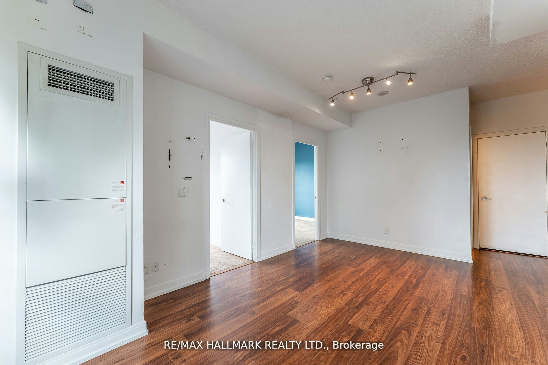2220-181 Village Green Square, Toronto, ON, M1S 0K6 - 16