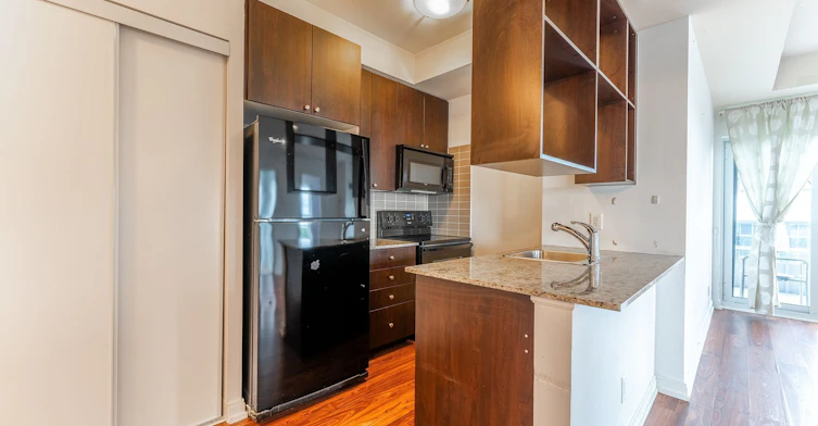 2220-181 Village Green Square, Toronto, ON, M1S 0K6 - 5