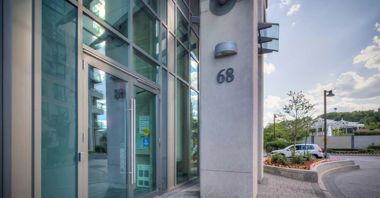 1512-68 Grangeway Avenue, Toronto, ON, M1H 0A1 - 2