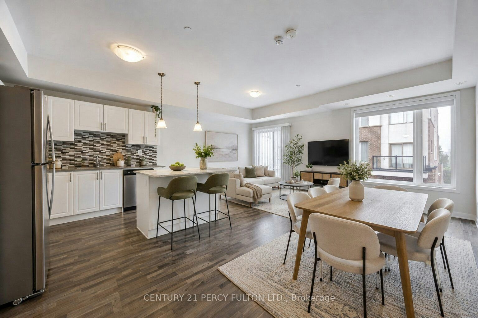 318-1460 Whites Road, Pickering, ON, L1V 0E8