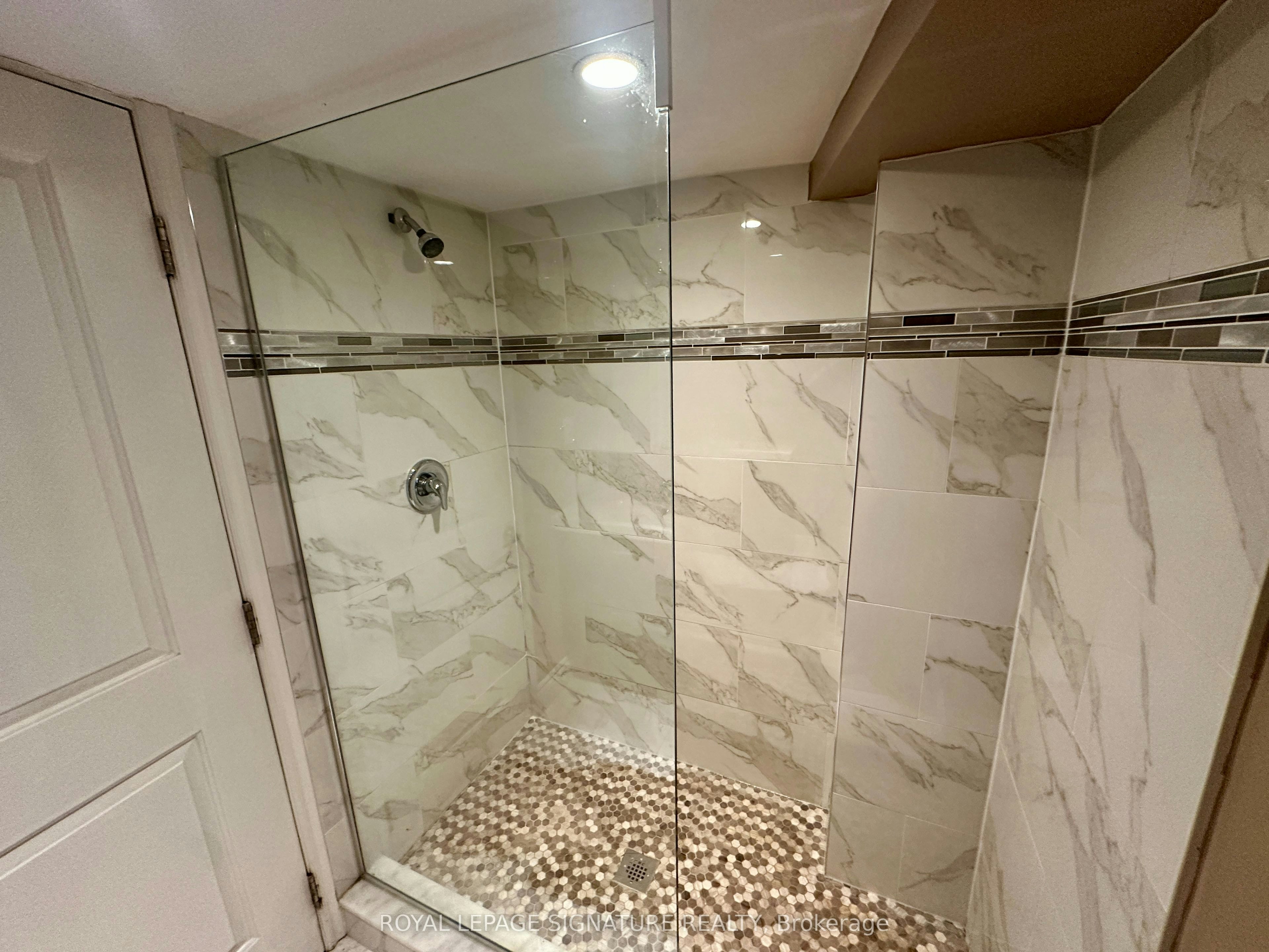 Bsmt-66 Condor Avenue, Toronto, ON, M4J 3M9 - 4