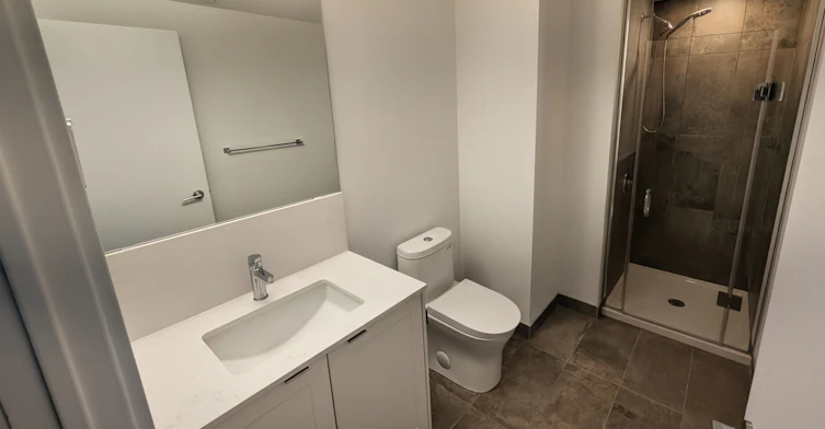 334-1614 Charles Street, Whitby, ON, L1N 0P4 - 8