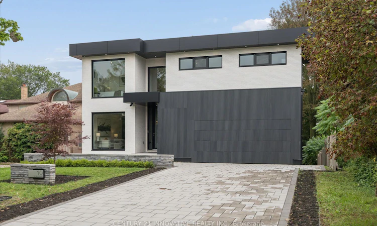 10 Haida Court