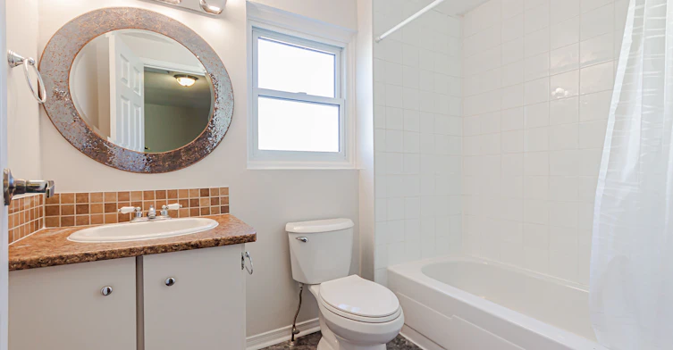 1319 Fenelon Crescent, Oshawa, ON, L1J 6G2 - 20