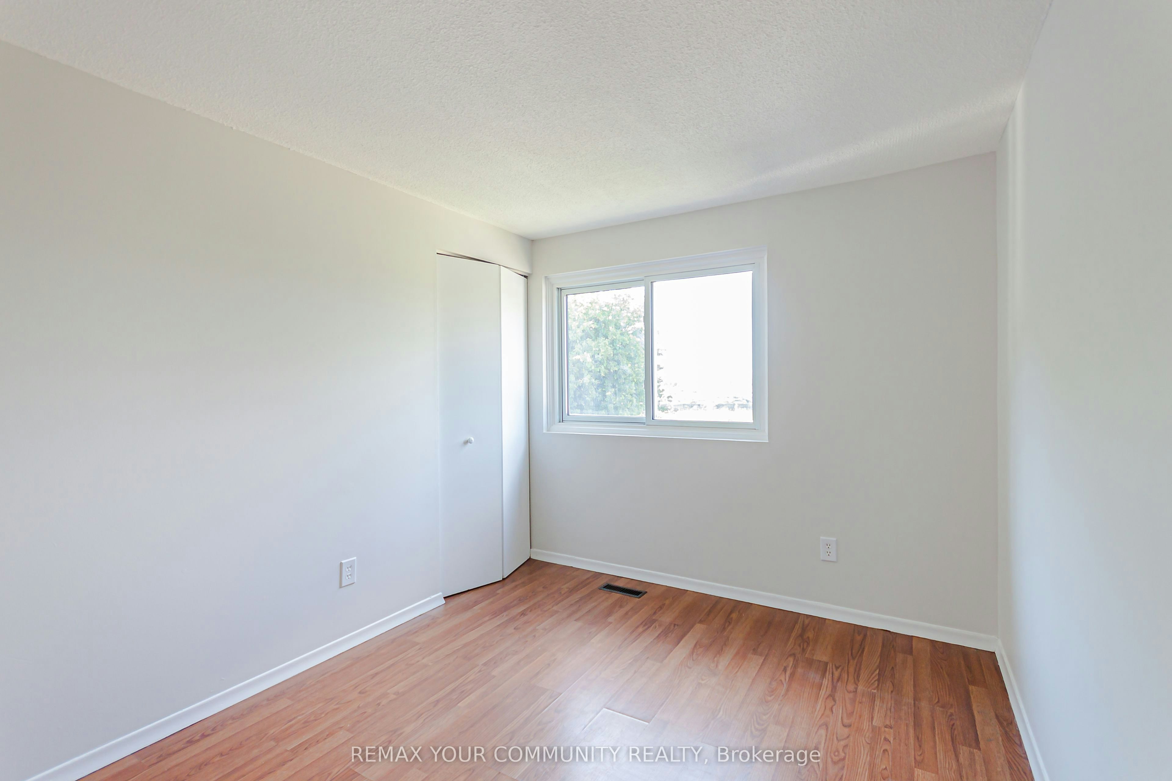 1319 Fenelon Crescent, Oshawa, ON, L1J 6G2 - 16