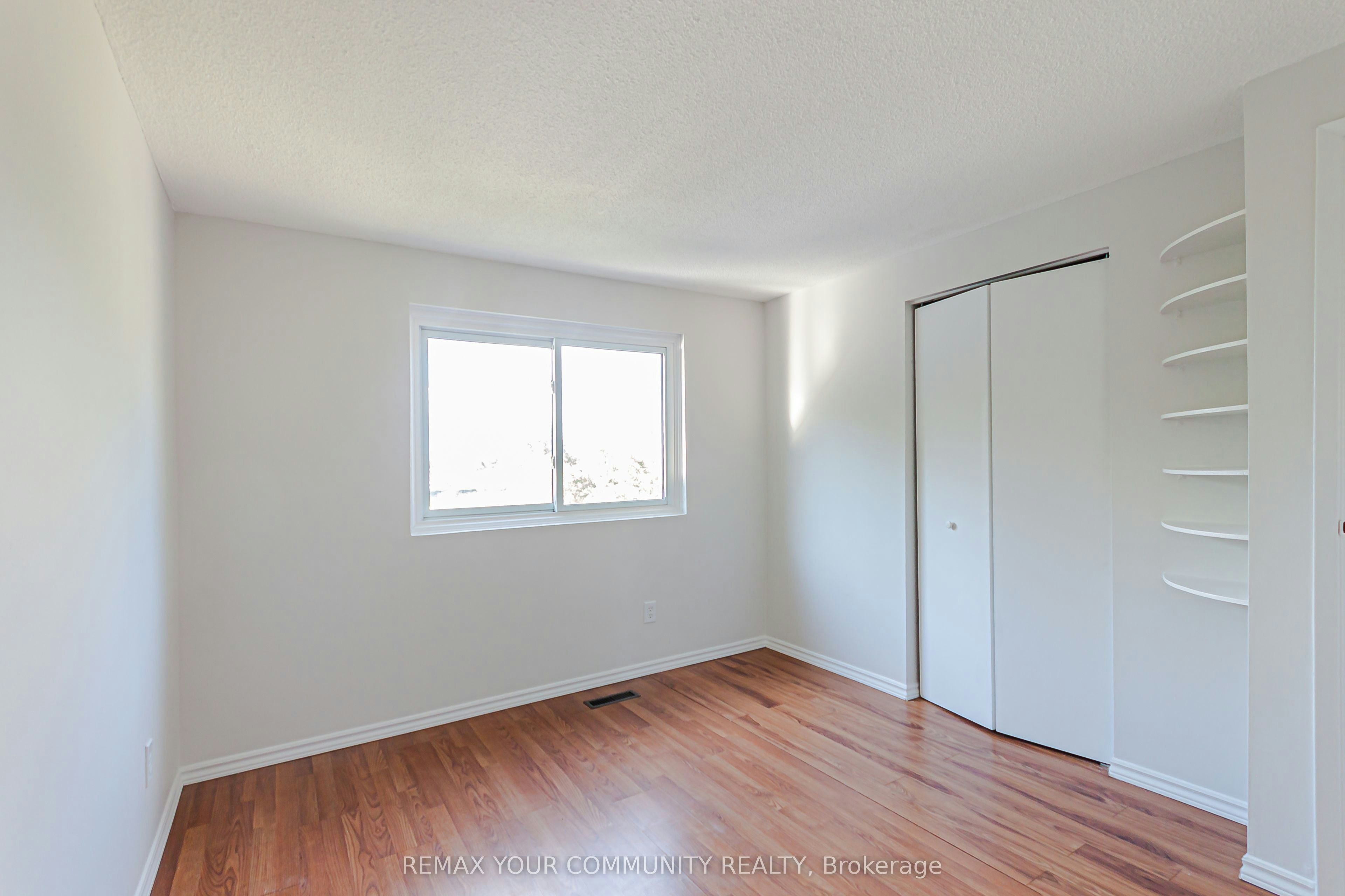 1319 Fenelon Crescent, Oshawa, ON, L1J 6G2 - 17