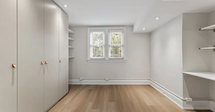 Upper-229 Kingston Road, Toronto, ON, M4L 1T5 - 12