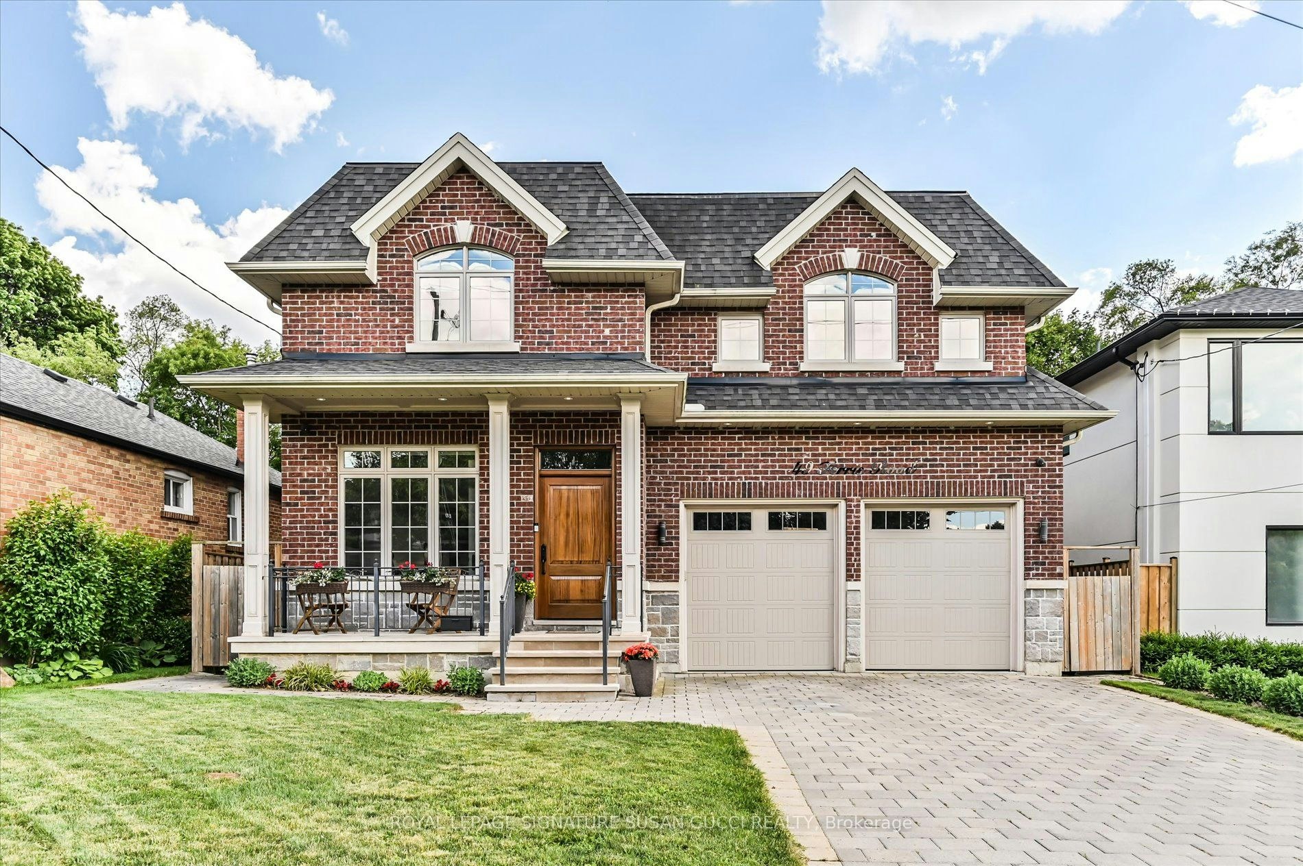 49 Ferris Road, Toronto, ON, M4B 1G2