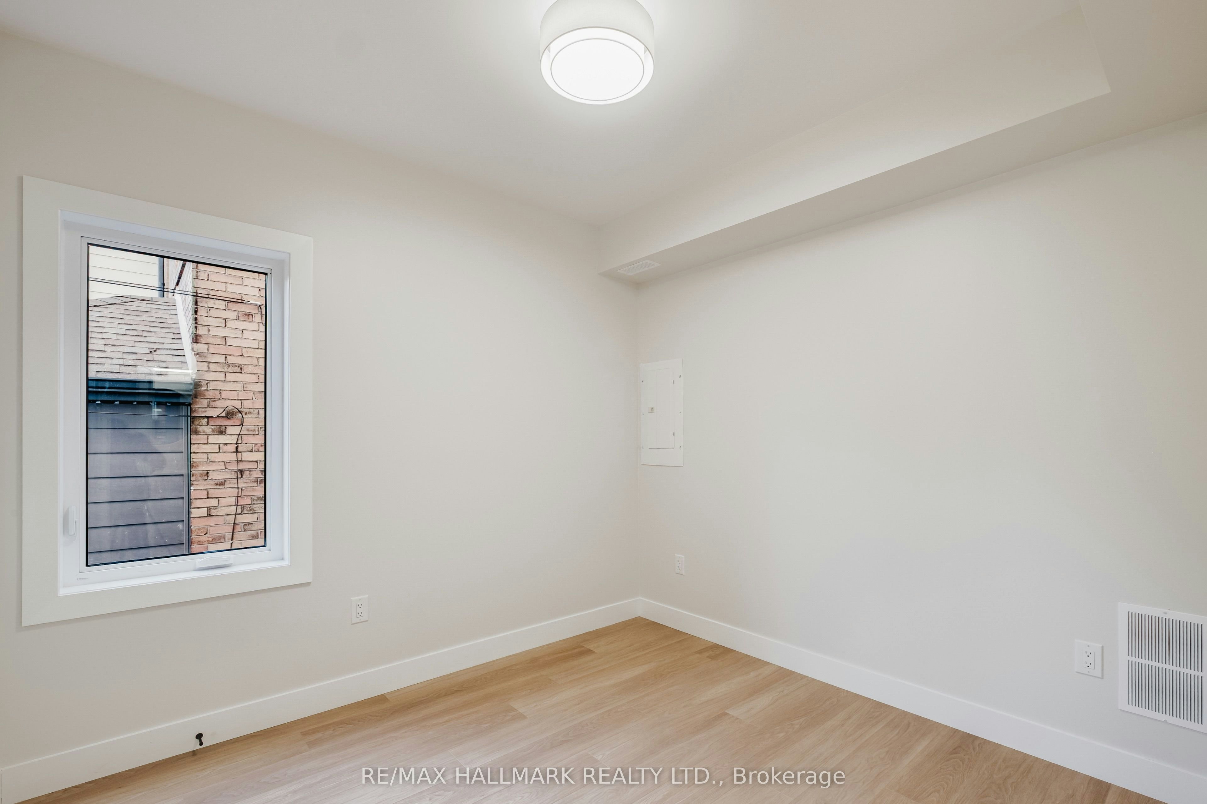 1-37 Milverton Boulevard, Toronto, ON, M4J 1T5 - 15