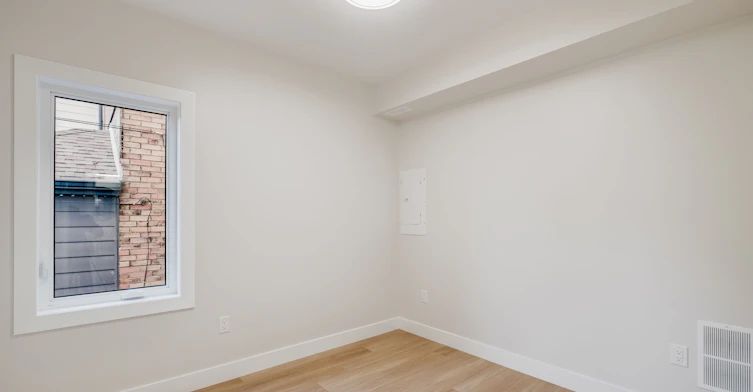 1-37 Milverton Boulevard, Toronto, ON, M4J 1T5 - 15