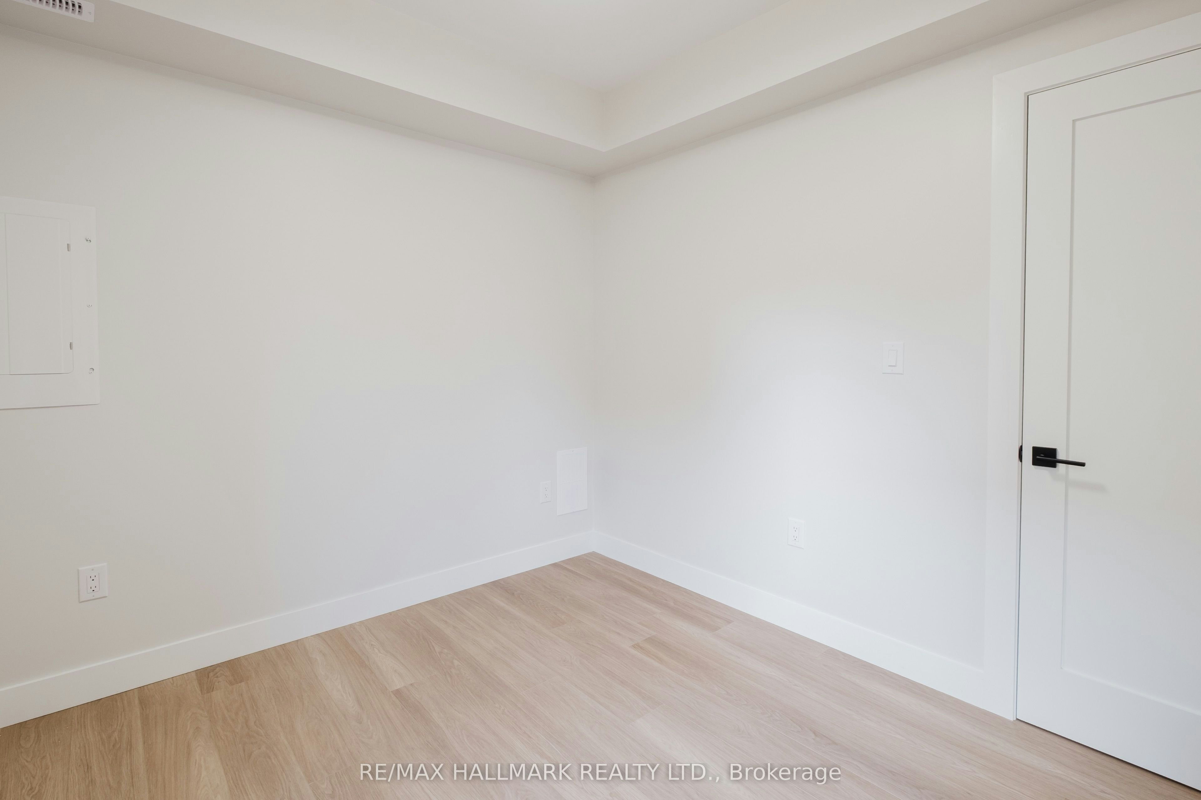 1-37 Milverton Boulevard, Toronto, ON, M4J 1T5 - 16
